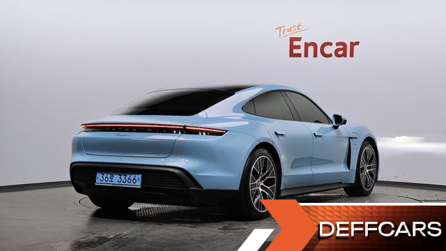 Porsche TAYCAN Base купить на сайте DeffCars