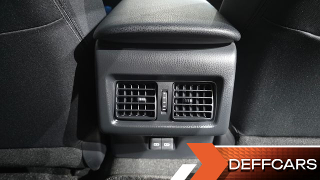 Toyota CAMRY 2.5 LE Hybrid купить на сайте DeffCars