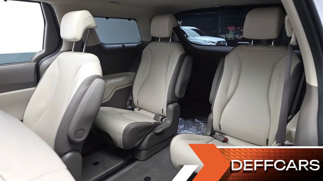 Kia CARNIVAL HEV 9seater Signature купить на сайте DeffCars