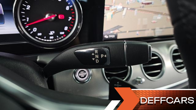 Mercedes E-CLASS E300 Avantgarde купить на сайте DeffCars