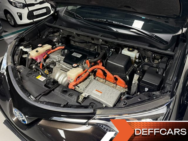 Toyota RAV4 2.5 4WD Hybrid 4th купить на сайте DeffCars