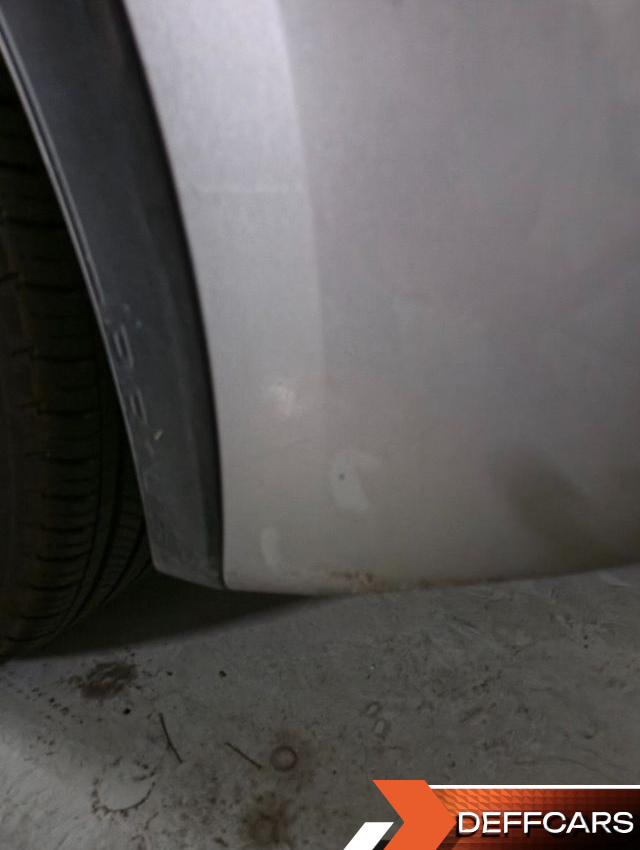 Toyota PRIUS 2.0 XLE купить на сайте DeffCars