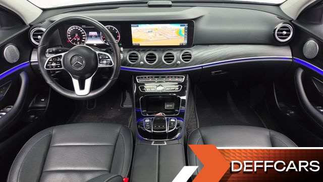 Mercedes E-CLASS E300 4MATIC Avnatgarde купить на сайте DeffCars