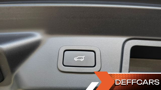 Land Rover RANGE ROVER VELAR 3.0 D300 R-Dynamic HSE купить на сайте DeffCars