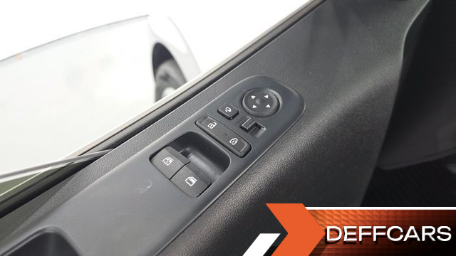 Hyundai STARIA Tourer 11-Seater Modern купить на сайте DeffCars