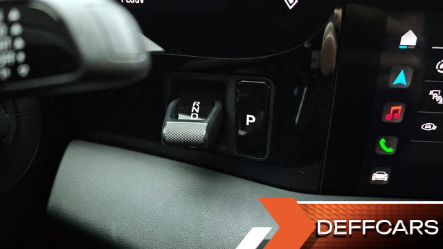 Porsche TAYCAN 4S купить на сайте DeffCars