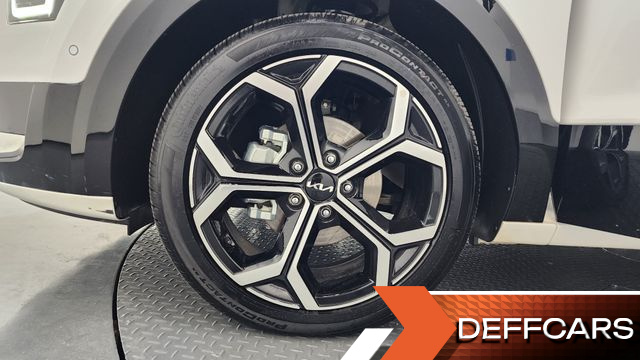 Kia NIRO Signature купить на сайте DeffCars