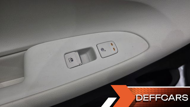 Hyundai GRANDEUR Le Blanc купить на сайте DeffCars