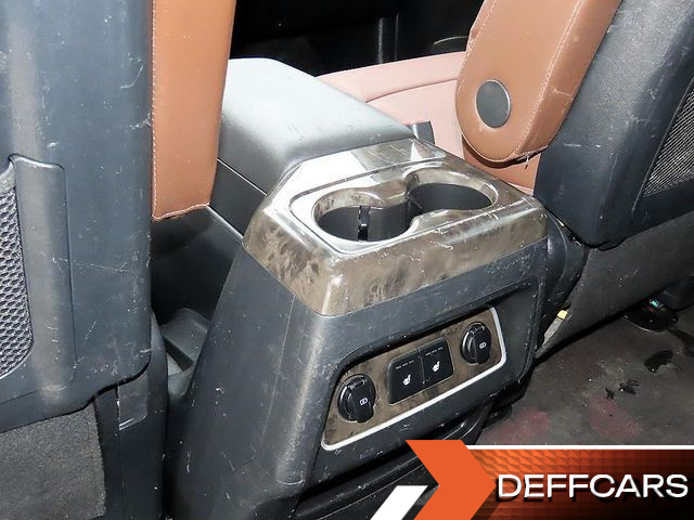 Hyundai STAREX Urban 9-Seater Exclusive купить на сайте DeffCars