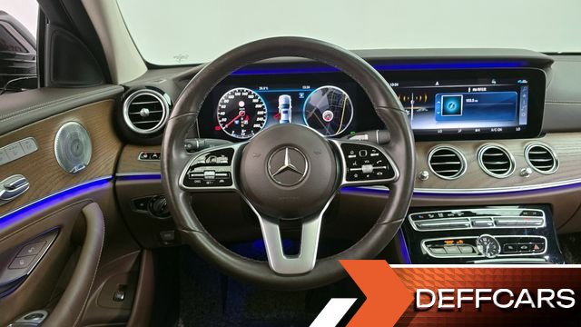Mercedes E-CLASS E300 4MATIC Exclusive купить на сайте DeffCars