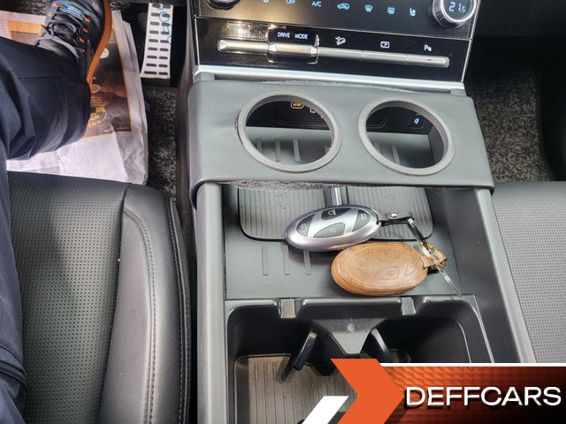 Hyundai SANTAFE HEV 1.6 2WD Prestige Plus купить на сайте DeffCars
