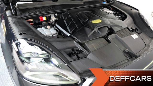 Porsche CAYENNE 3.0 купить на сайте DeffCars