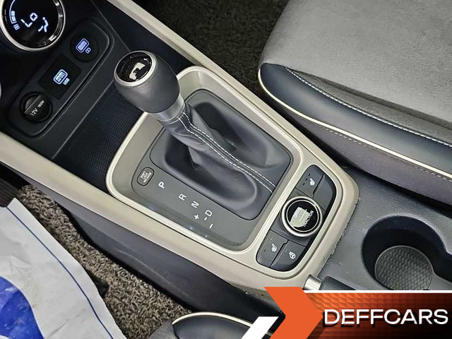 Hyundai VENUE 1.6 Flux купить на сайте DeffCars
