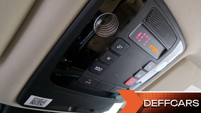 Kia CARNIVAL 9-Seater Signature купить на сайте DeffCars