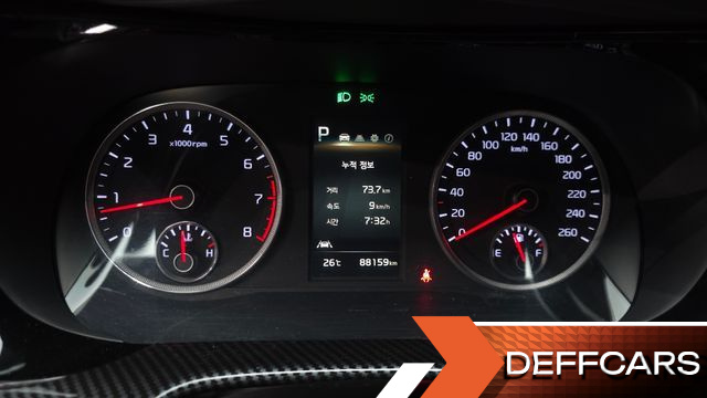 Kia K5 2.0 LPI(Renter car) Strandard купить на сайте DeffCars