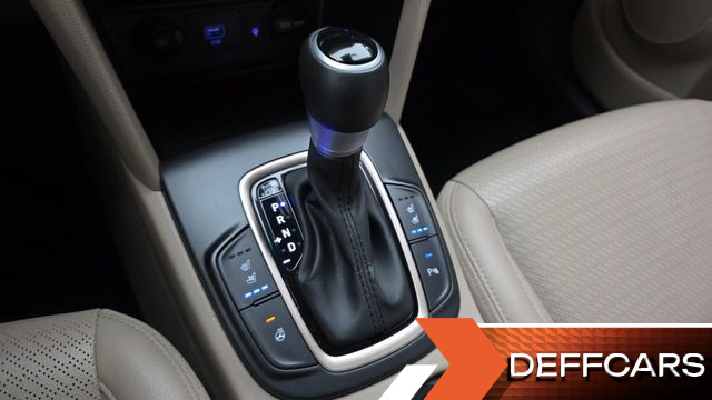 Hyundai KONA Premium Special купить на сайте DeffCars