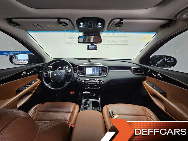 Kia SORENTO Diesel 2.2 2WD Master Special купить на сайте DeffCars
