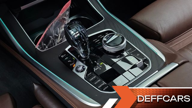 BMW X7 xDrive 40i Design Pure Excellence 7-Seater купить на сайте DeffCars