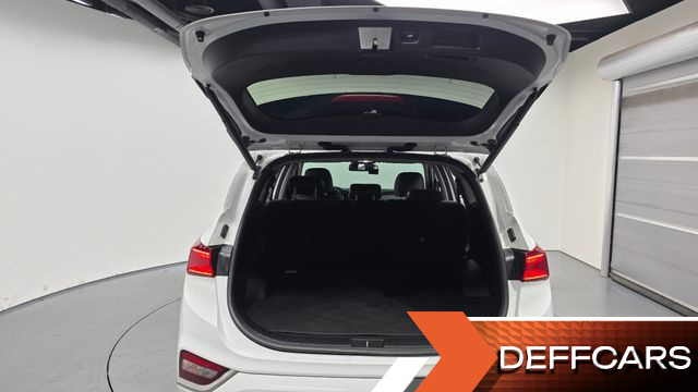 Hyundai SANTAFE Gasoline 2.0T 2WD Inspiration купить на сайте DeffCars