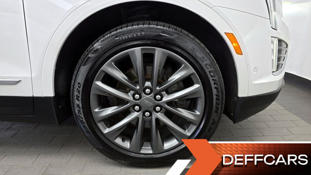 Cadillac XT5 3.6 Platinum купить на сайте DeffCars