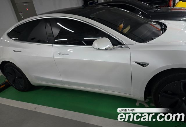 Tesla MODEL 3 Standard Range Plue RWD купить на сайте DeffCars