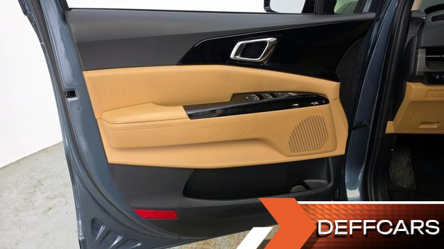Kia CARNIVAL Gasoline 9-Seater Noblesse купить на сайте DeffCars