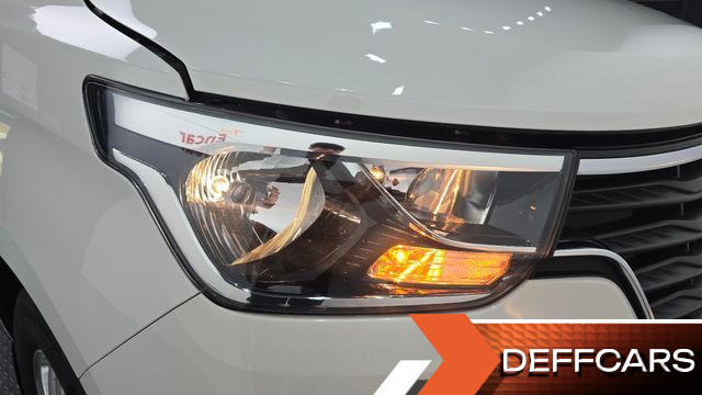 Hyundai STAREX Van 5-Seater Smart купить на сайте DeffCars