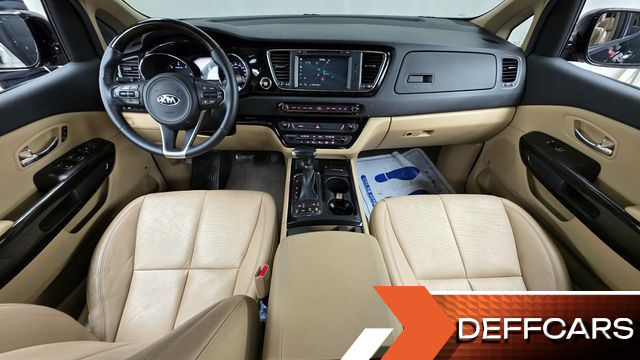 Kia CARNIVAL 9-Seater Noblesse Special купить на сайте DeffCars
