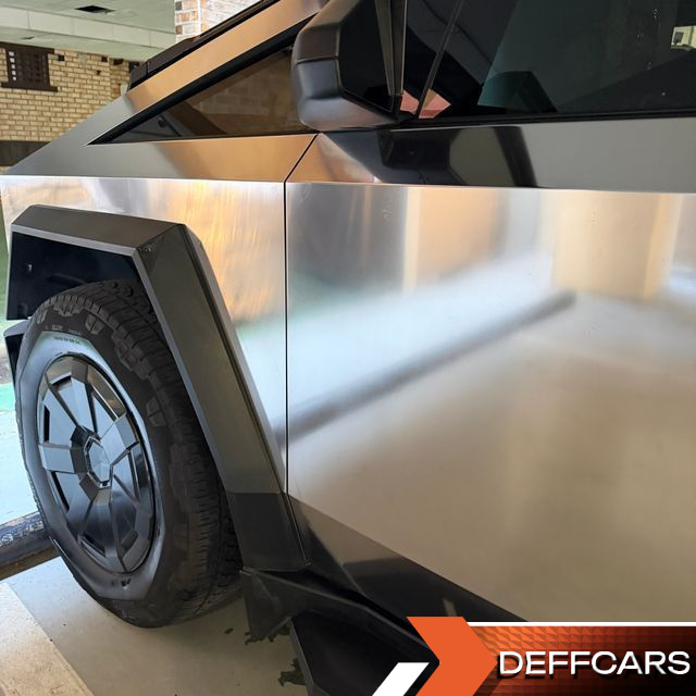 Tesla CYBERTRUCK AWD купить на сайте DeffCars