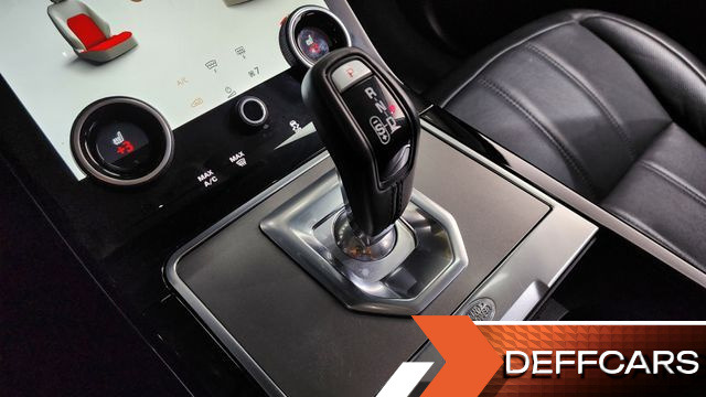 Land Rover RANGE ROVER EVOQUE P250 SE купить на сайте DeffCars