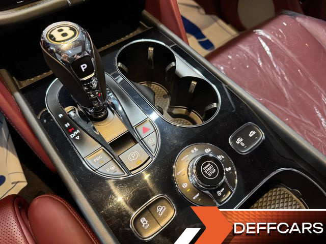 Bentley BENTAYGA 4.0 V8 купить на сайте DeffCars
