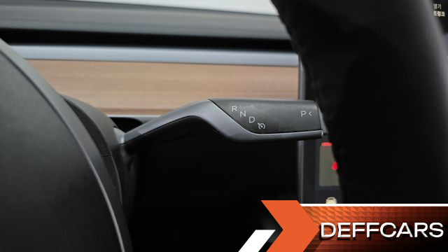 Tesla MODEL Y Long Range AWD купить на сайте DeffCars