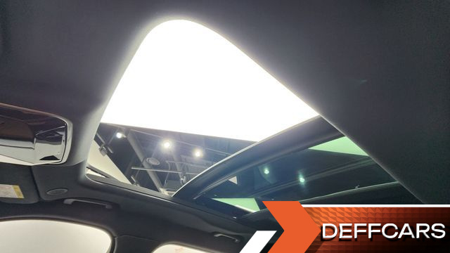 Land Rover RANGE ROVER VELAR 3.0 P400 Dynamic HSE купить на сайте DeffCars