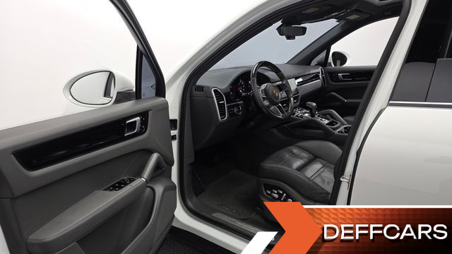 Porsche CAYENNE 3.0 купить на сайте DeffCars
