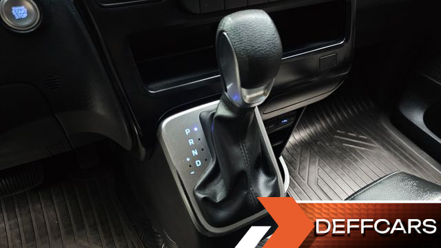 Hyundai STARIA Tourer 11-Seater Modern купить на сайте DeffCars