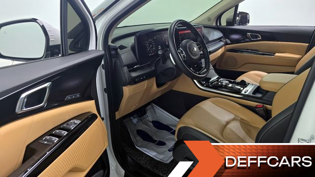 Kia CARNIVAL Gasoline 9-Seater Signature купить на сайте DeffCars