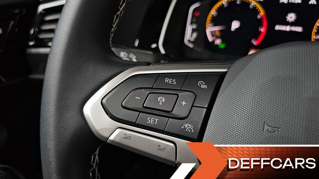 Volkswagen JETTA 1.5 TSI Prestige купить на сайте DeffCars