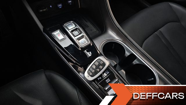Hyundai SONATA Premium Plus купить на сайте DeffCars