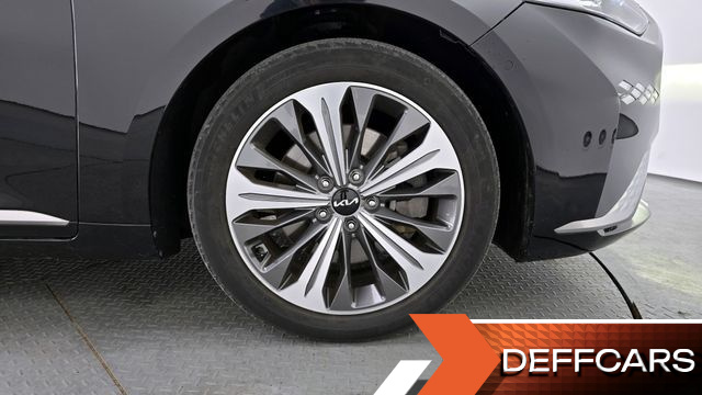 Kia K8 2.5 Gasoline 2WD Signature купить на сайте DeffCars