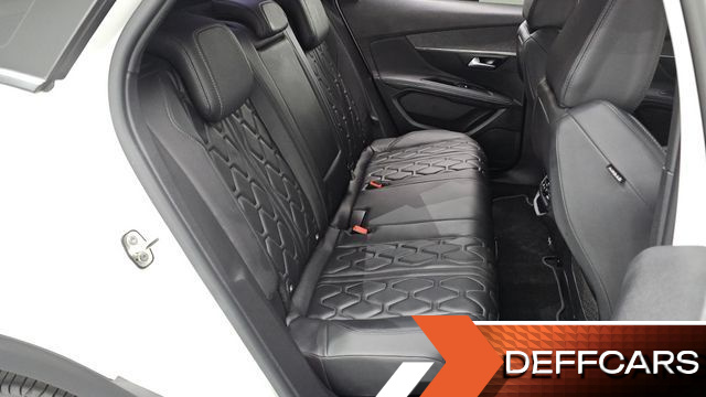 Peugeot 3008 1.2 Pure Tech Allure купить на сайте DeffCars