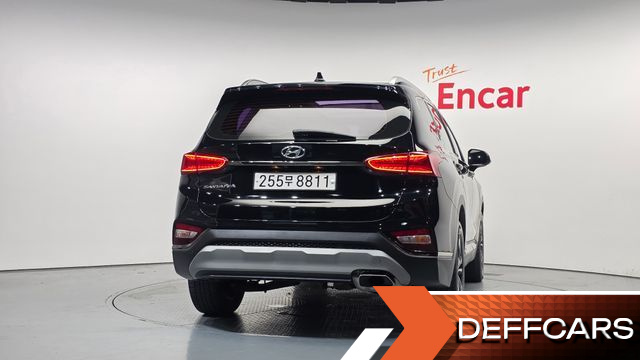 Hyundai SANTAFE Gasoline 2.0T 2WD Prestige купить на сайте DeffCars