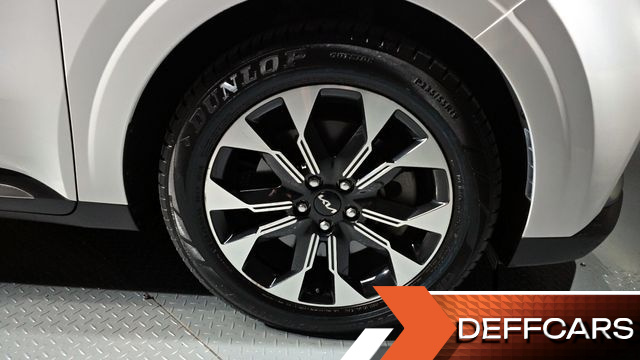 Kia CARNIVAL 9-Seater Noblesse купить на сайте DeffCars