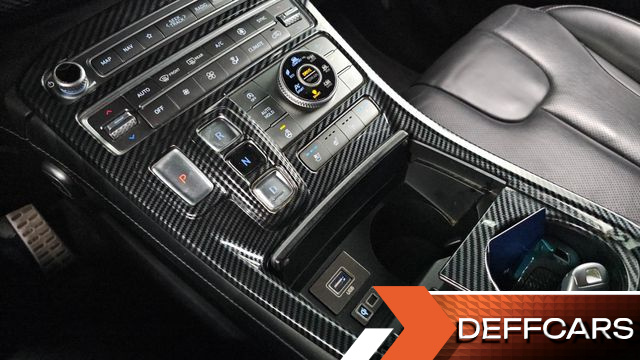Hyundai SANTAFE Gasoline 2.5T 4WD Calligraphy купить на сайте DeffCars
