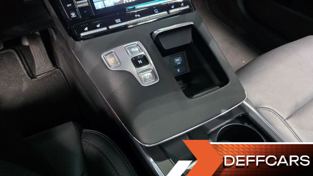 Hyundai GRANDEUR Le Blanc купить на сайте DeffCars