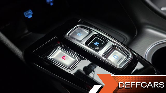 Hyundai SONATA 2.0 Premium Family купить на сайте DeffCars