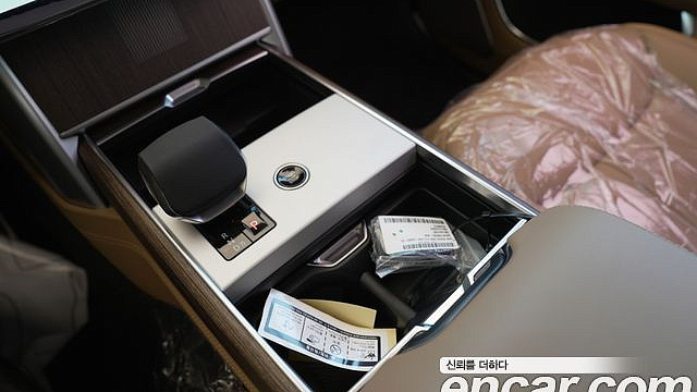 Land Rover RANGE ROVER P530 Autobiography Long Wheel Base купить на сайте DeffCars