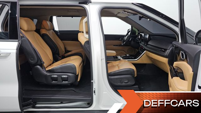 Kia CARNIVAL Diesel 7-Seater Noblesse купить на сайте DeffCars