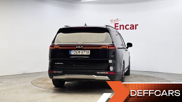 Kia CARNIVAL 9-Seater Signature купить на сайте DeffCars