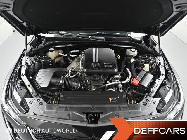 Cadillac CT5 2.0 Sport купить на сайте DeffCars