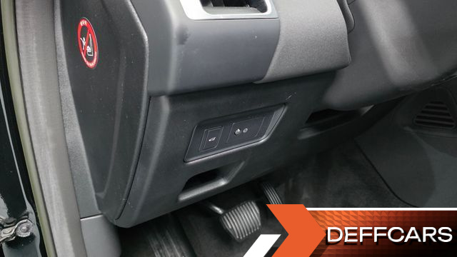 Land Rover DISCOVERY 2.0 P300 SE купить на сайте DeffCars